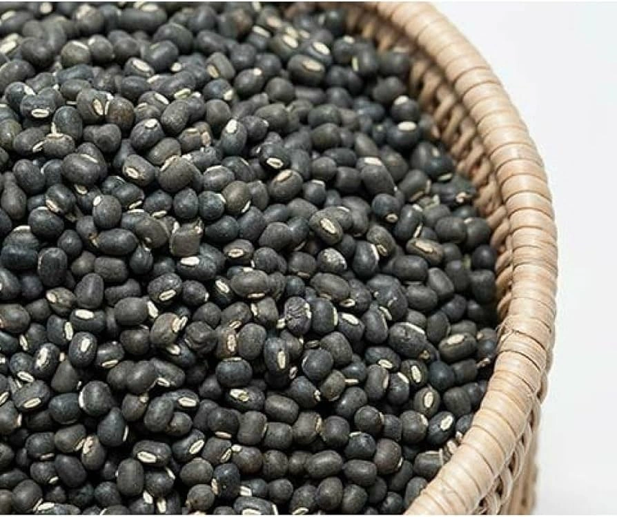 Urad Dal (Black Lentils) Hover